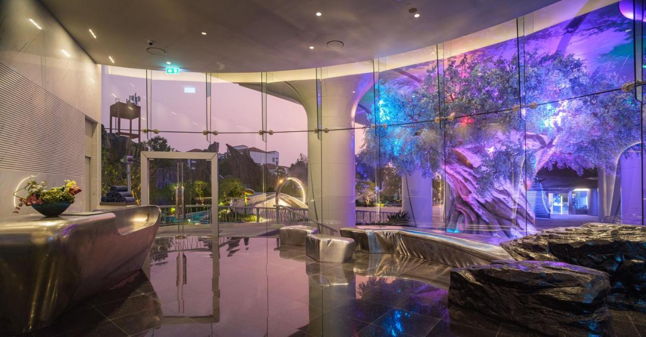 Grande Centre Point Space Pattaya Luaran gambar The interior of the restaurant