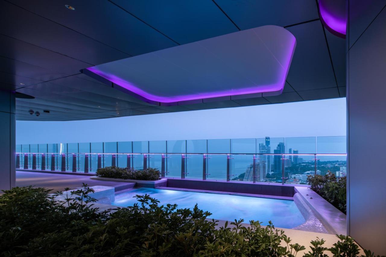 Grande Centre Point Space Pattaya Luaran gambar The Sky Garden