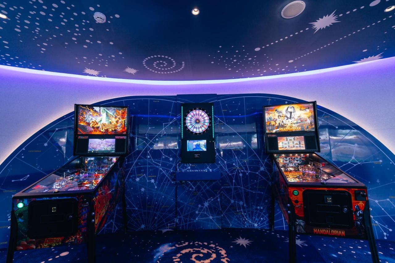 Grande Centre Point Space Pattaya Luaran gambar The Star Wars arcade game