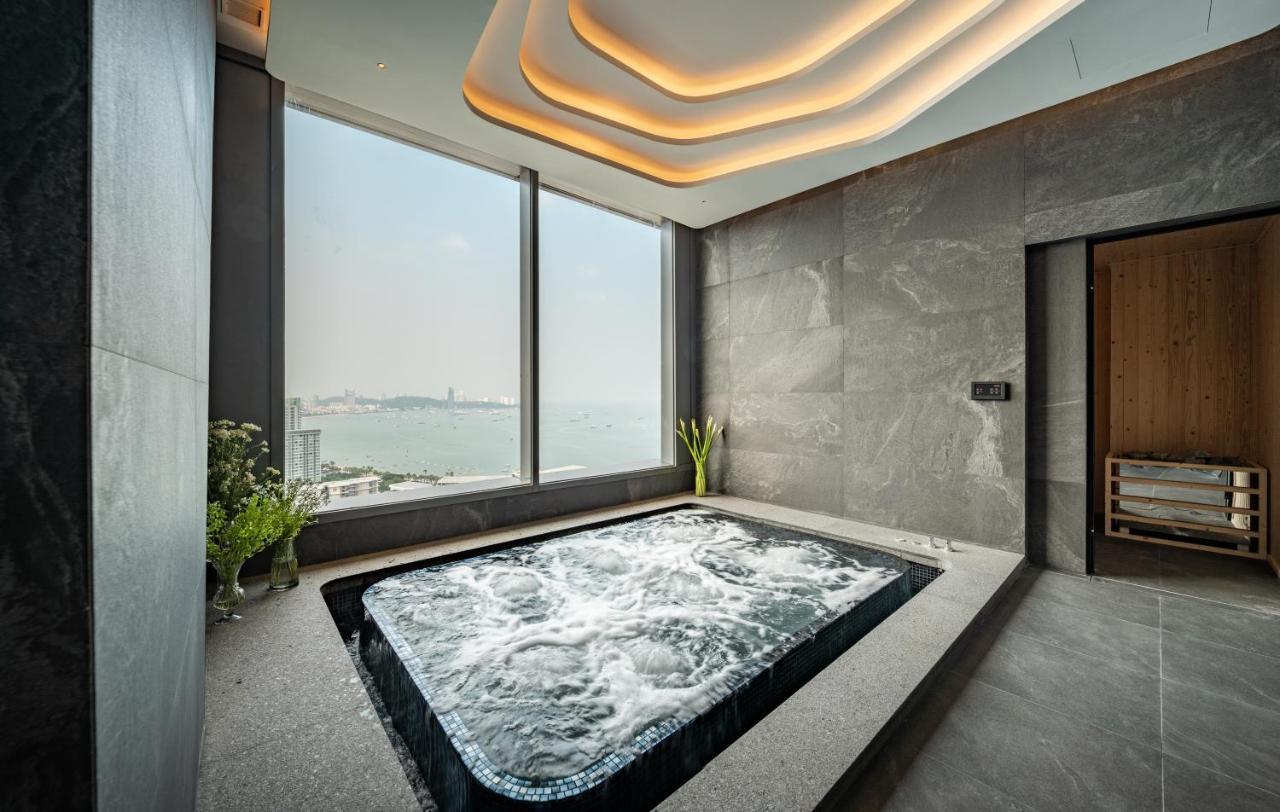 Grande Centre Point Space Pattaya Luaran gambar Spa at The Ritz-Carlton, Hong Kong