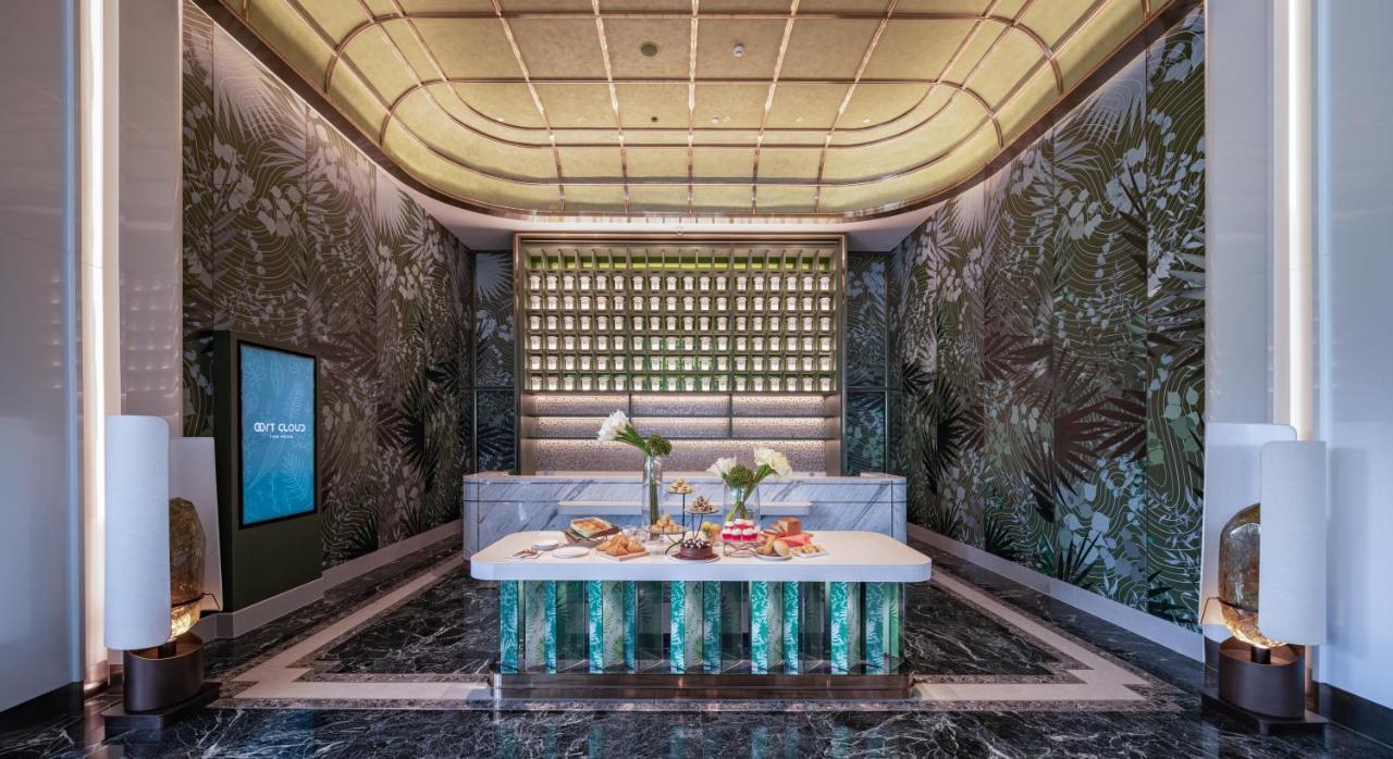 Grande Centre Point Space Pattaya Luaran gambar The lobby of the hotel